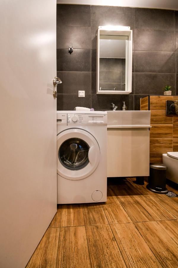 #Skgh Αvra & Ariadni Suites - Whitetower Citycenter Thessaloníki Exteriör bild