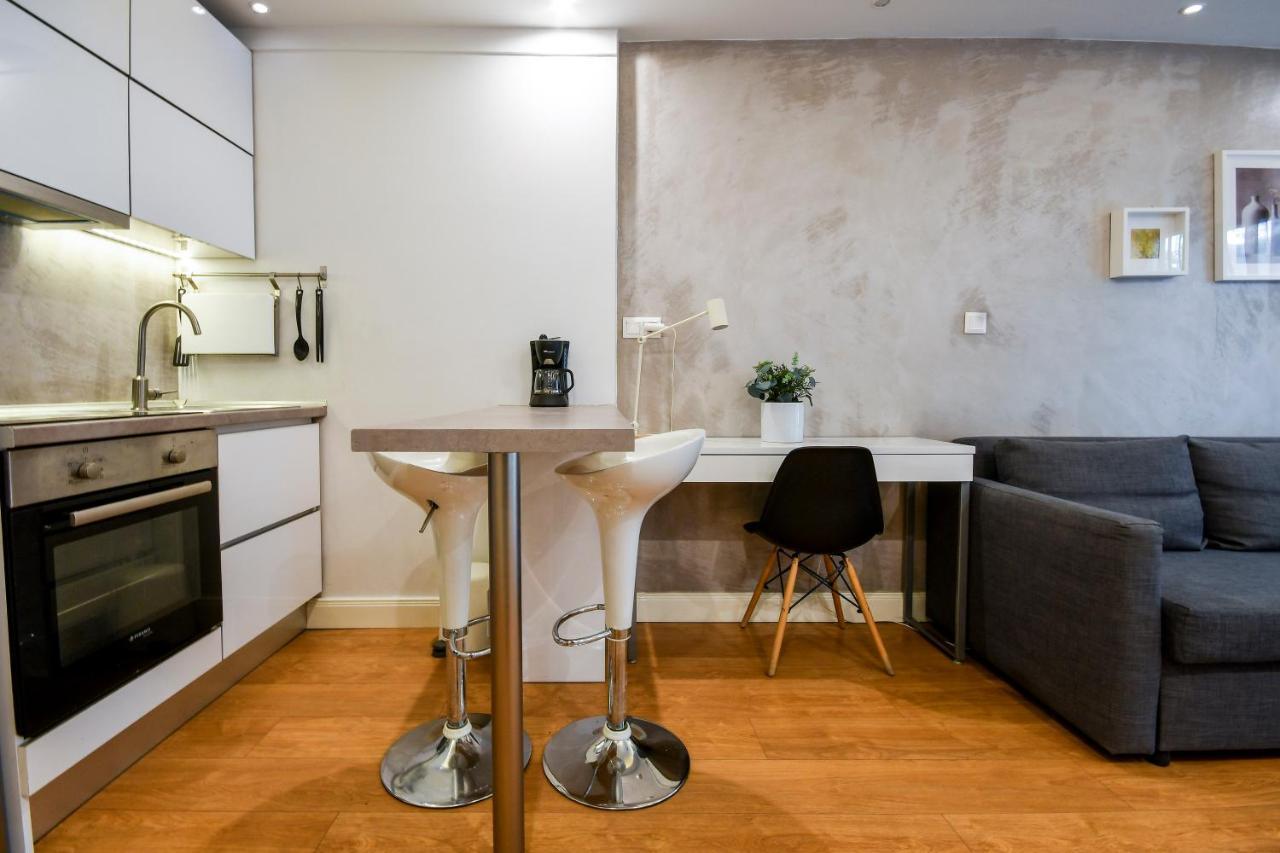 #Skgh Αvra & Ariadni Suites - Whitetower Citycenter Thessaloníki Exteriör bild
